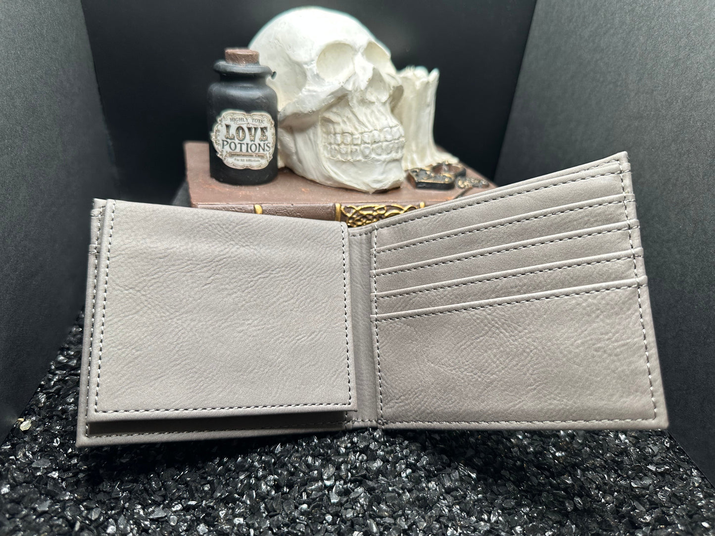 Upside Down Pineapple Gray Billfold Wallet