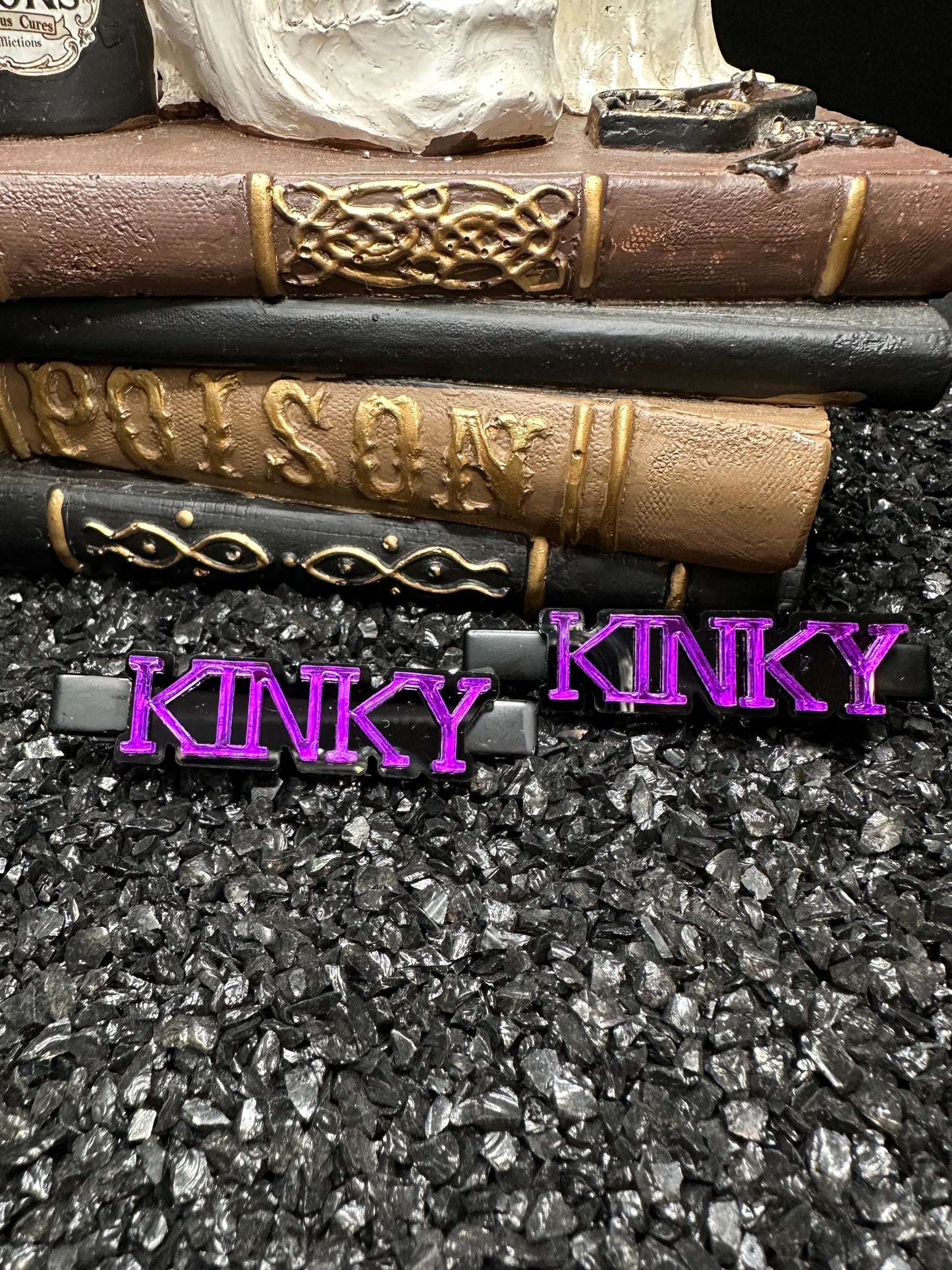 Kinky Purple Mirrored Acrylic Hair Clips